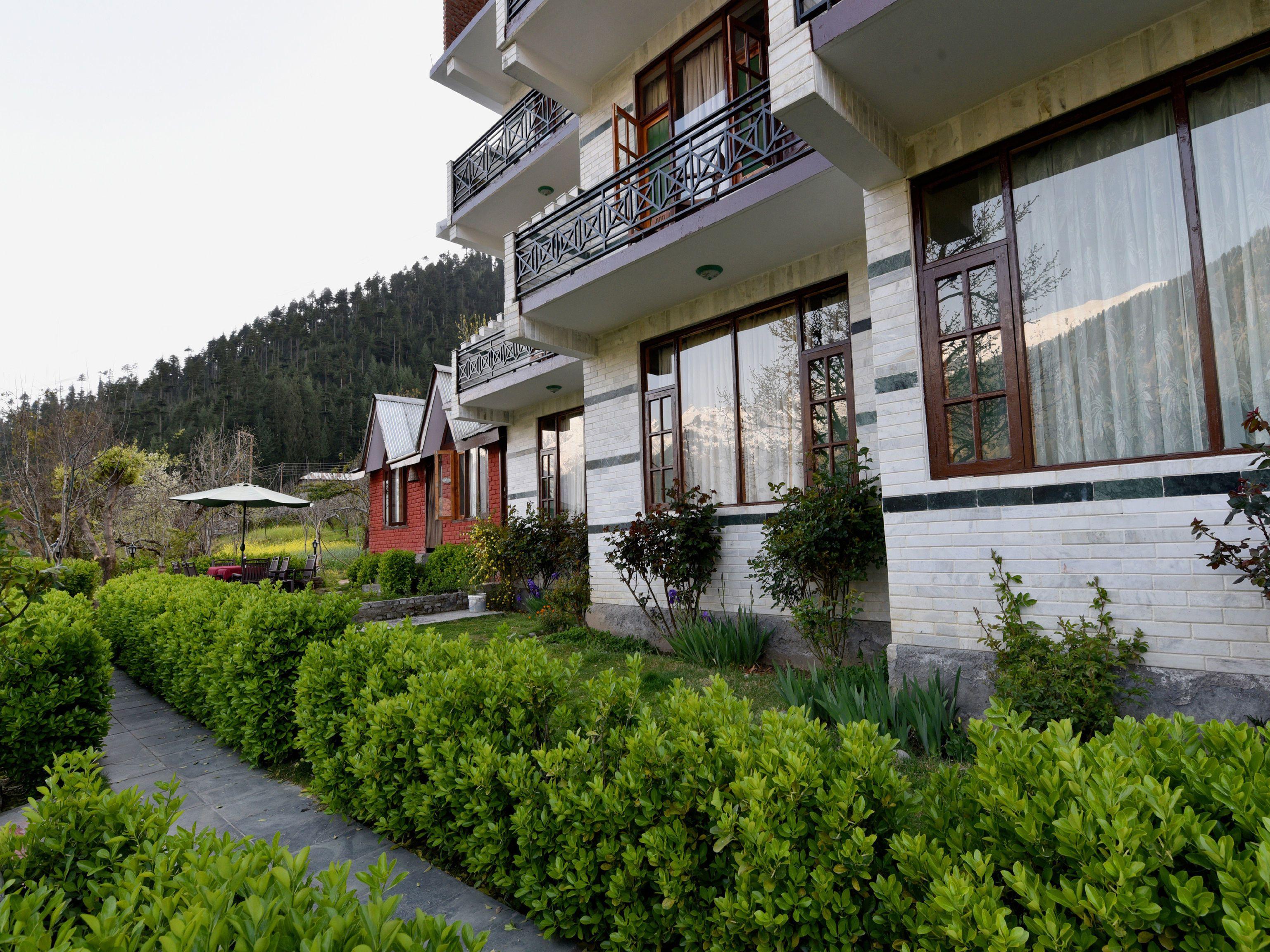 Oyo 12735 The Manali Lodge - Manali (Himachal Pradesh) — Photos 1
